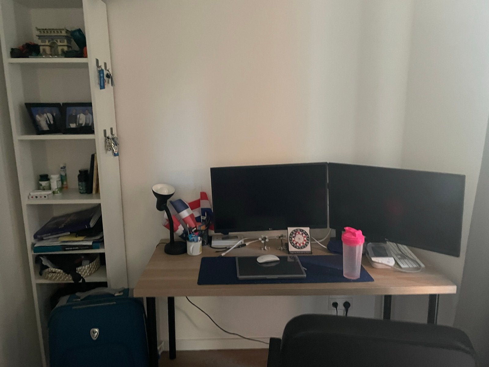 IKEA Langkapten/Adils bureau 140x60 cm, Huis en Inrichting, Gebruikt, Spaanplaat of MDF, Ophalen of Verzenden, IKEA