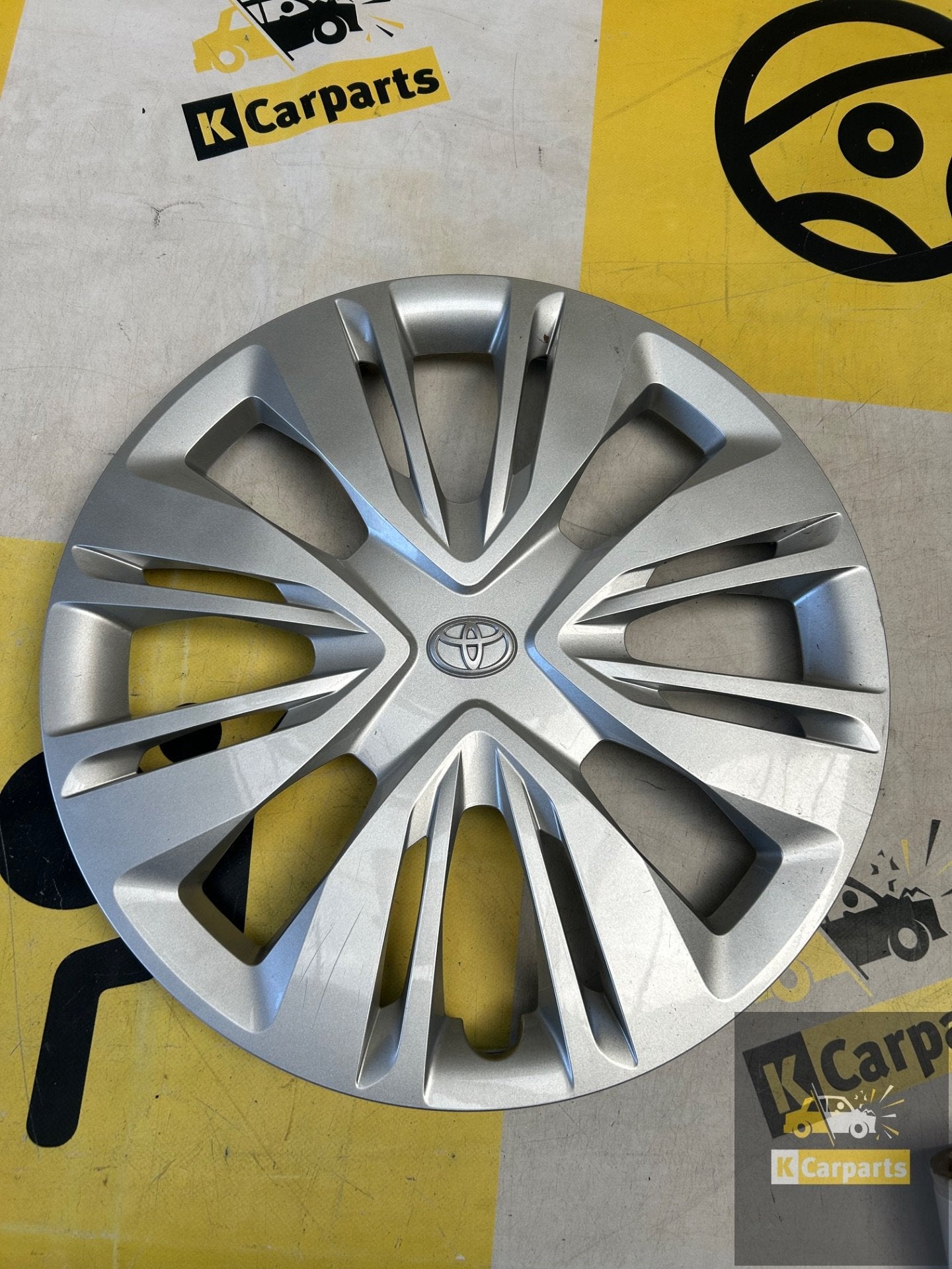 Wieldop Toyota Aygo X Origineel 17 Inch 42602-0h190, Info@toyota.co.jp, Gebruikt, Toyota Motor Corporation, Toyota-Cho 1
471-8571  Toyota City