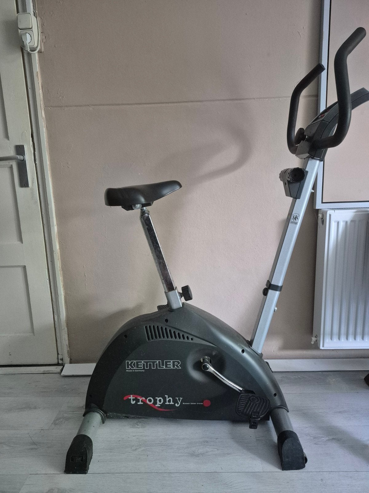 GRATIS Op te halen...Kettler Trophy Hometrainer - Gebruikt m, Ophalen, Gebruikt, Metaal, Benen