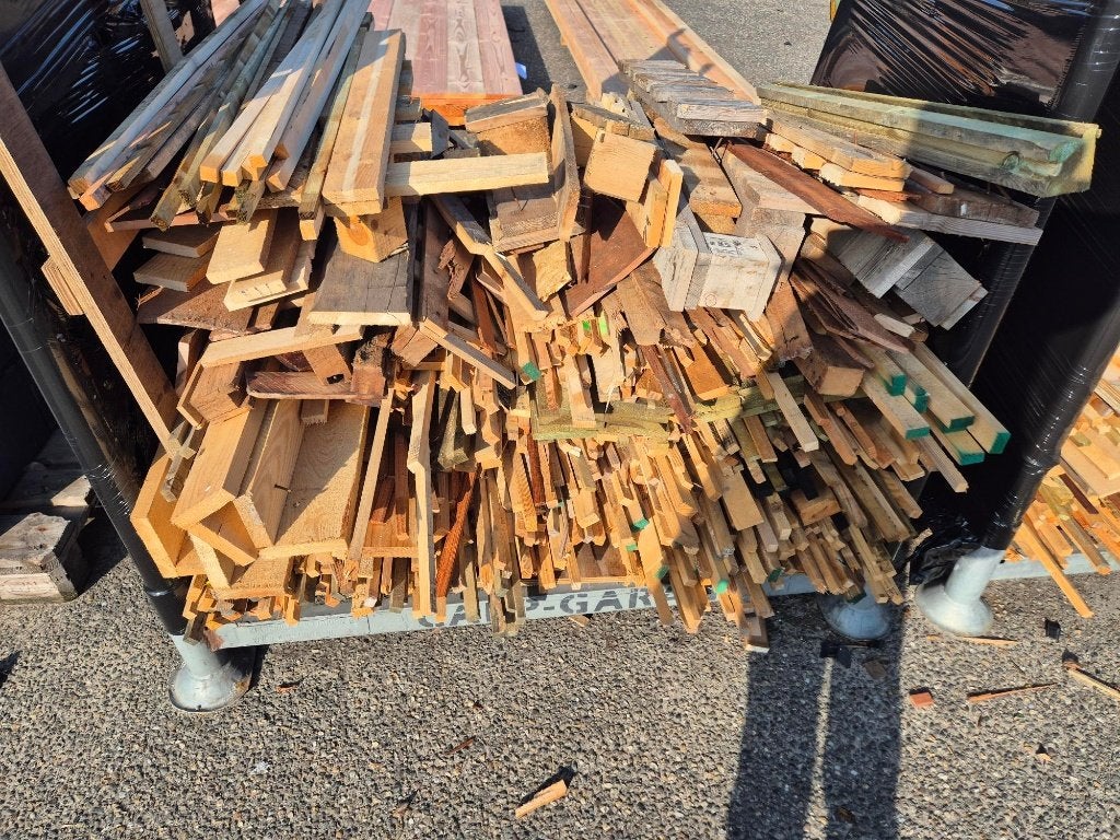 GRATIS afvalhout | Stookhout | Brandhout, Tuin en Terras, 6 m³ of meer, Ophalen, Overige houtsoorten, Takken
