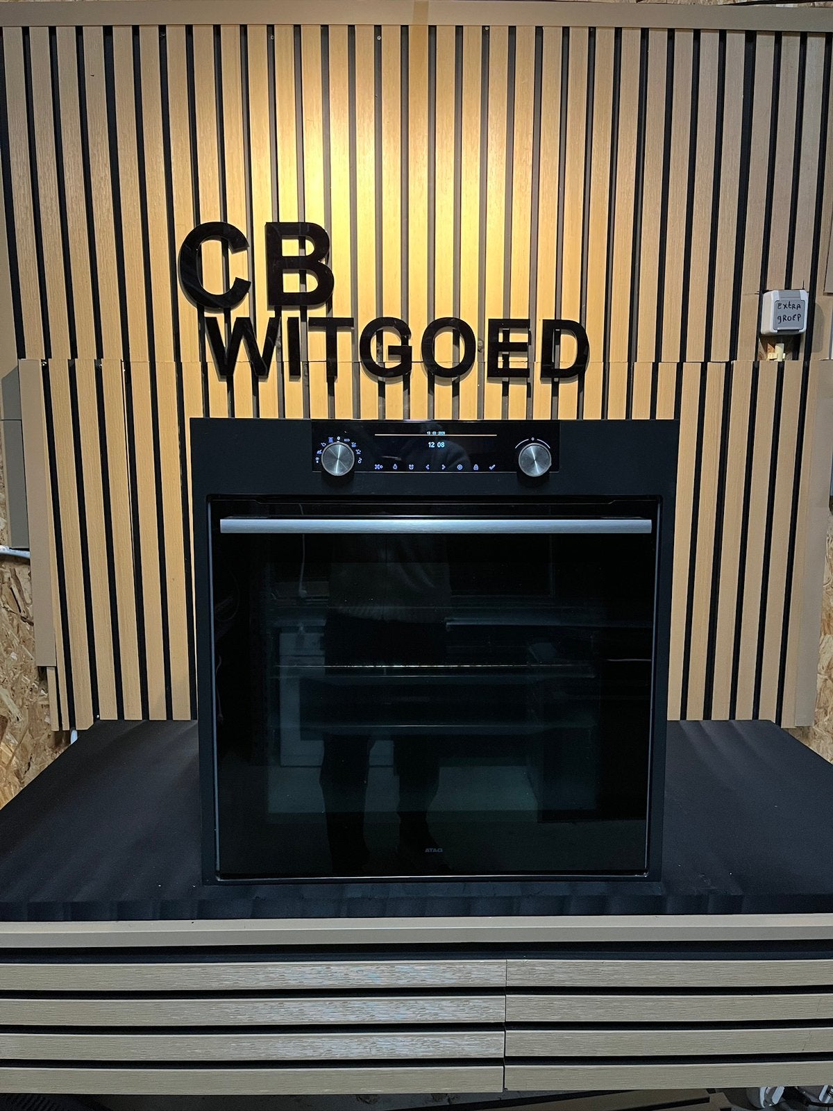 Zeer luxe ATAG Inbouw oven met TFT display en stoomreiniger, Ophalen, Hete lucht, 60 cm of meer, 60 cm of meer