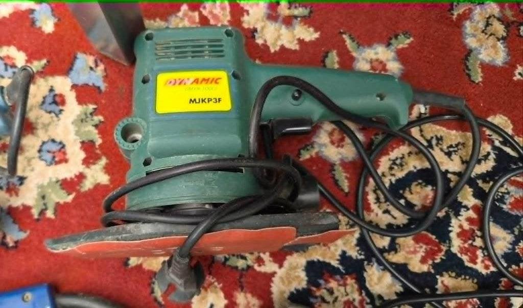 Dynamic Green Tools excenter-schuurmachine, model MJKP3F, Doe-het-zelf en Verbouw, Gereedschap | Schuurmachines, Ophalen