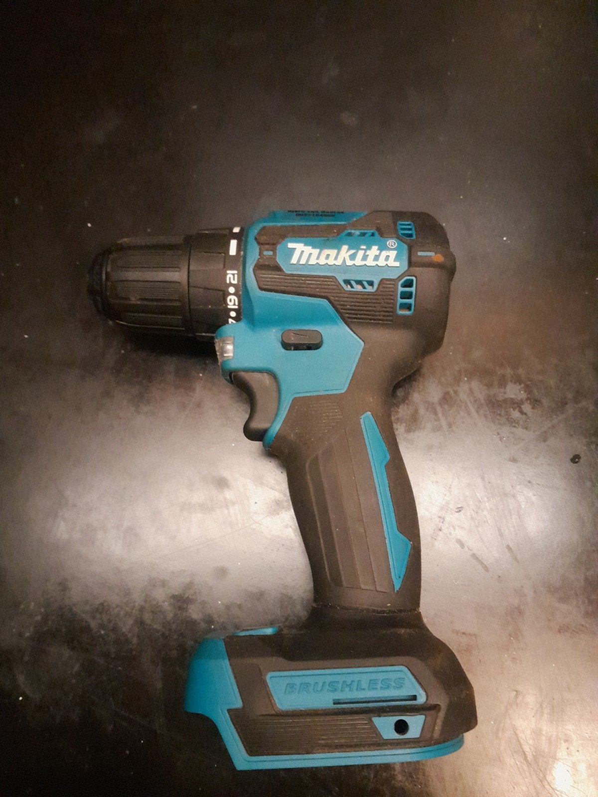 Makita  Boor- en Schroefmachine (Brushless), Gebruikt, Ophalen of Verzenden, Boor- en Schroefmachine, Minder dan 400 watt