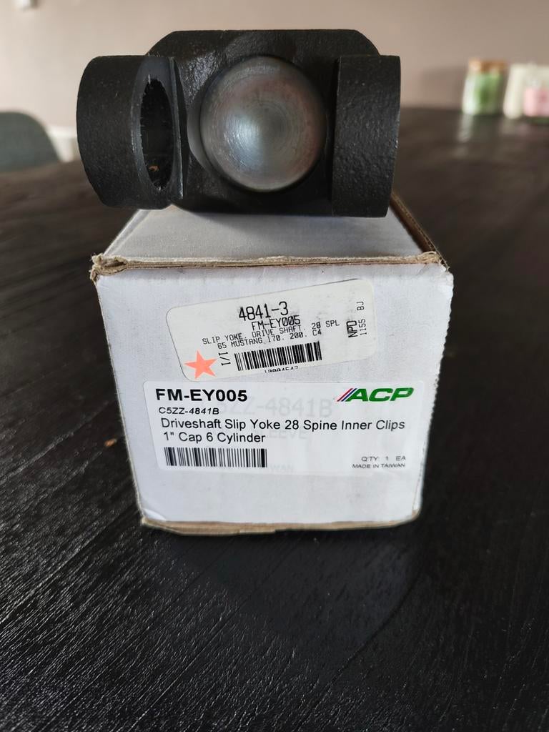 1965-1969 Mustang Yoke 28 spline, 1 inch Cap, Auto-onderdelen, Remmen en Aandrijving, Nieuw, Ophalen of Verzenden