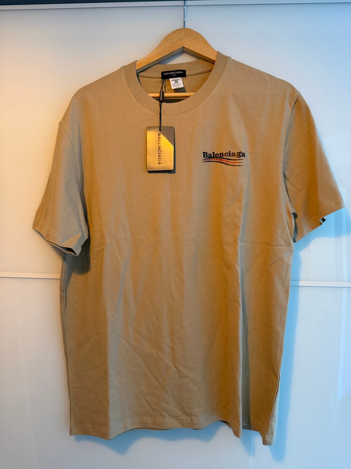 Balenciaga shirt nieuw maat M, Kleding | Heren, Polo's, Ophalen of Verzenden, Zo goed als nieuw