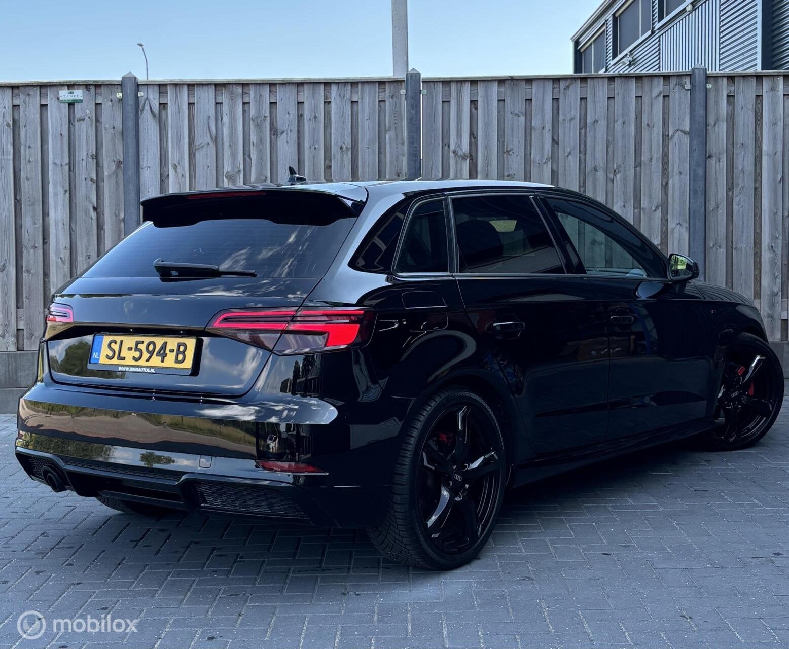 Audi A3 Sportback 1.0 TFSI Sport S Line Edition/NAP/AUTOMAAT, Gebruikt, Zwart, Origineel Nederlands, 630 kg