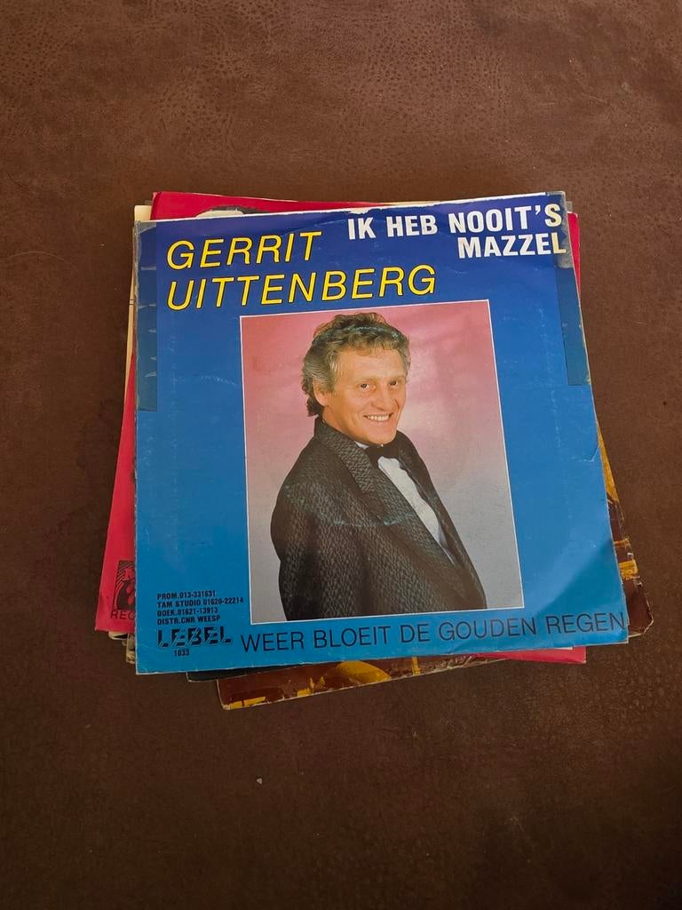 Gerrit Uittenberg -Ik Heb Nooit 's Mazzel / Weer Bloeit De, Ophalen of Verzenden, Gebruikt, 7 inch, Levenslied of Smartlap