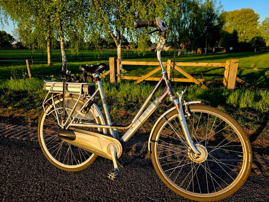 Heerlijk rijdende ebikes vanaf € 295 afspraak 06-21340570, Fietsen en Brommers, Elektrische fietsen, Zo goed als nieuw, 51 tot 55 cm