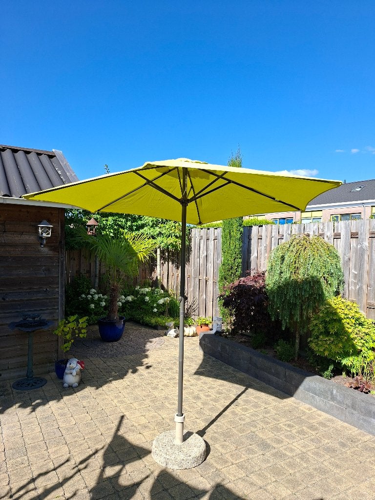 Parasol kleur groen., Ophalen, Gebruikt, 2 tot 3 meter, Stokparasol