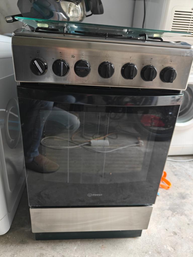 Gasfornuis met elektrische oven., Ophalen, 4 kookzones, Zo goed als nieuw, Gas