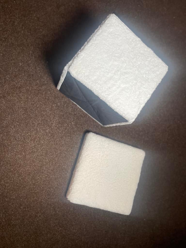 Opbergdoos Poef, Huis en Inrichting, Banken | Voetenbanken en Poefen, Ophalen, Zo goed als nieuw, Rond, Minder dan 50 cm