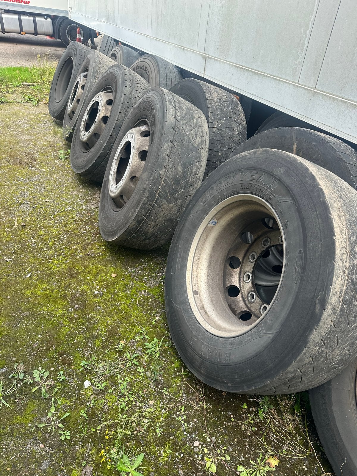 4 Alcoa 315/70-22.5 trekassen met 20 wielbouten, Auto-onderdelen, Ophalen, Gebruikt, Overige merken, Overige Auto-onderdelen