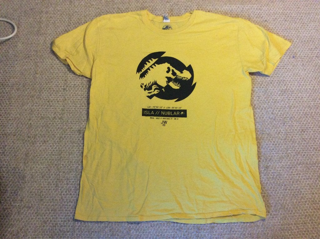 Gildan Jurassic World Isla Nublar T-shirt . Geel. XL, Kleding | Heren, T-shirts, Geel, Maat 56/58 (XL), Ophalen of Verzenden, Gedragen