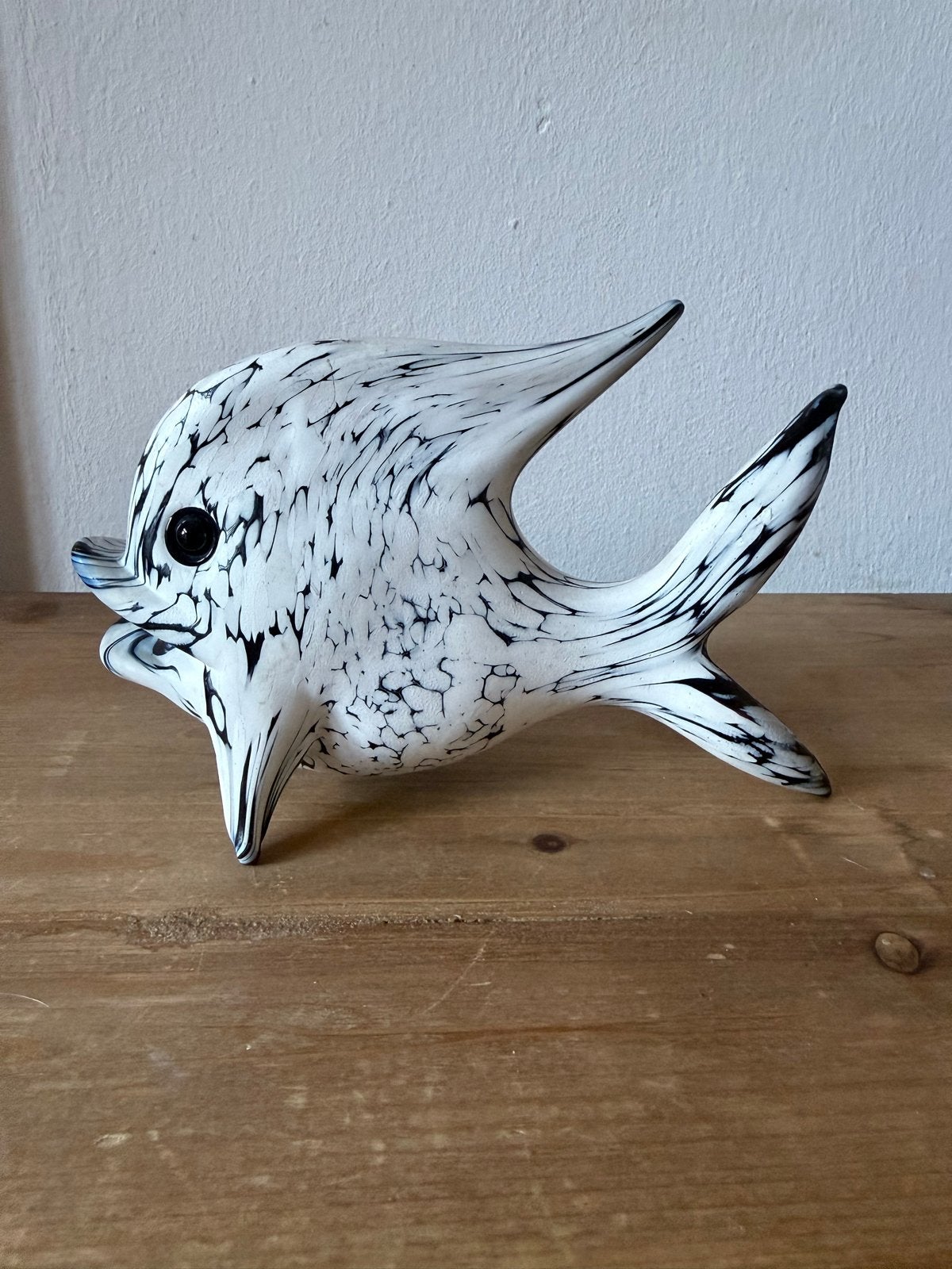 Vintage ‘60 vis sculptuur - Bianco Nero - Archimedes Seguso, Antiek en Kunst, Ophalen of Verzenden