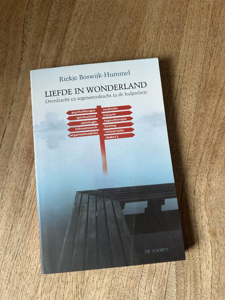 Liefde in Wonderland – Riekje Boswijk-Hummel, Boeken, Riekje boswijk - hummel, Sociale psychologie, Ophalen of Verzenden, Zo goed als nieuw