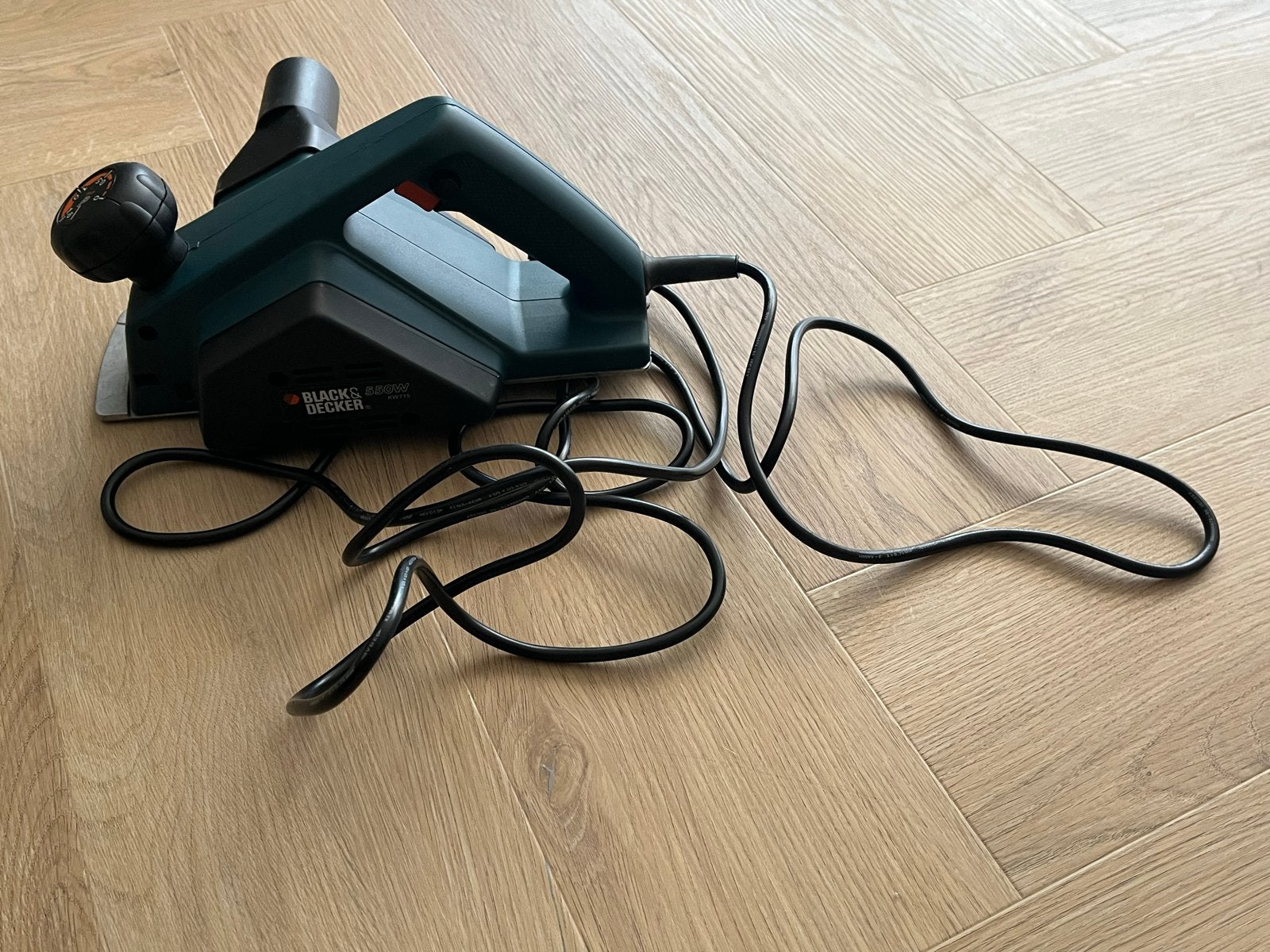 Black & Decker Schaafmachine KW715 - 550W, Doe-het-zelf en Verbouw, Schaafmachines, Ophalen of Verzenden, Zo goed als nieuw, Elektrisch