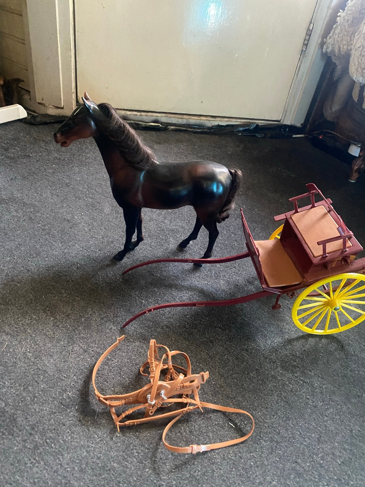 Origineel Barbie paard met koets en tuig, Ophalen of Verzenden, Gebruikt, Jongen of Meisje