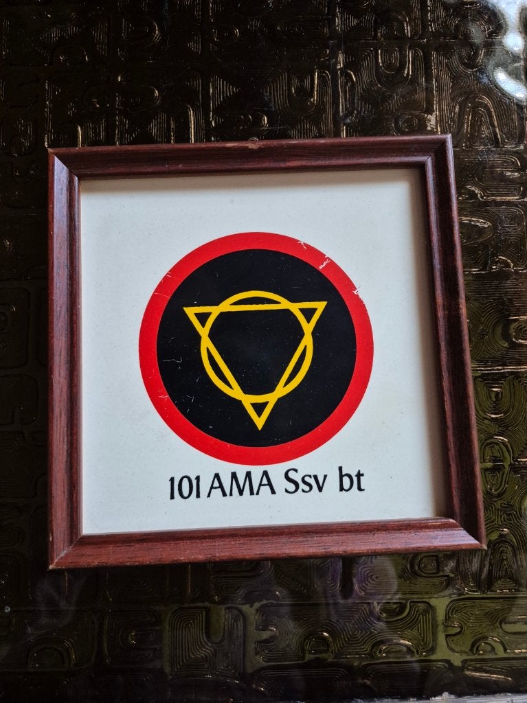 tegeltje AMA, Ophalen of Verzenden, Landmacht, Nederland