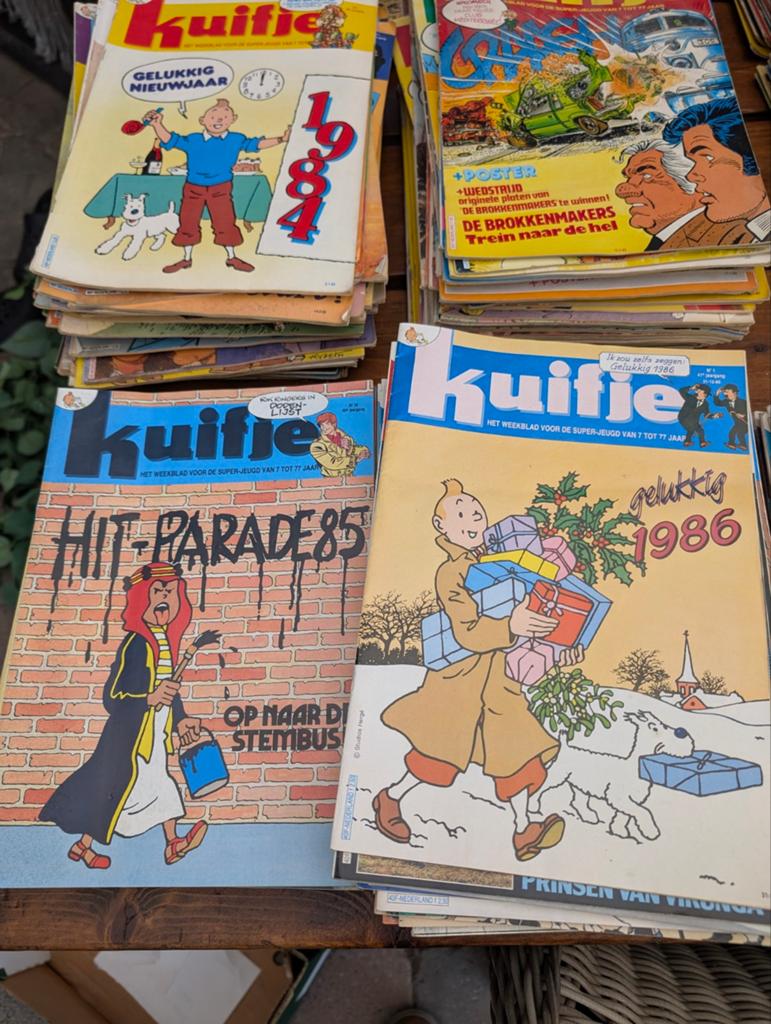 Grote collectie Kuifje weekbladen jaren '70-'80
