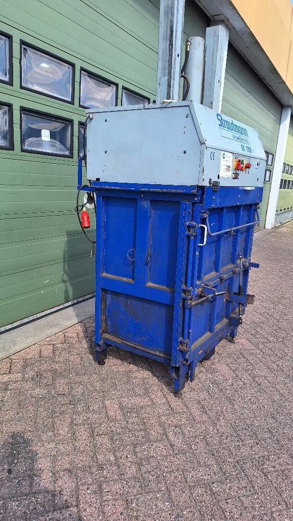 papierpers karton pers, Ophalen, H.O.Albert Ale Slotema, Albert@hoaas.nl, Industriepark 2a 9351PA Leek