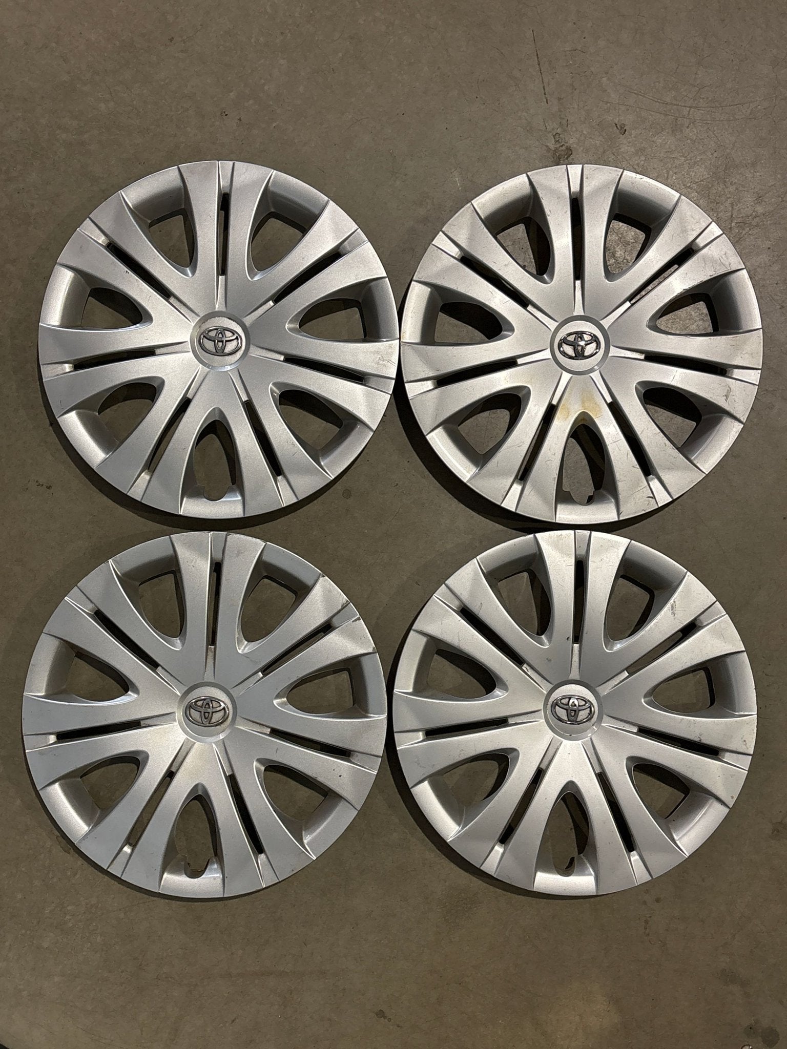Wieldop Toyota Avensis | set van 4 | 16 inch | 42602-02221, Gebruikt, -, -, Ophalen of Verzenden