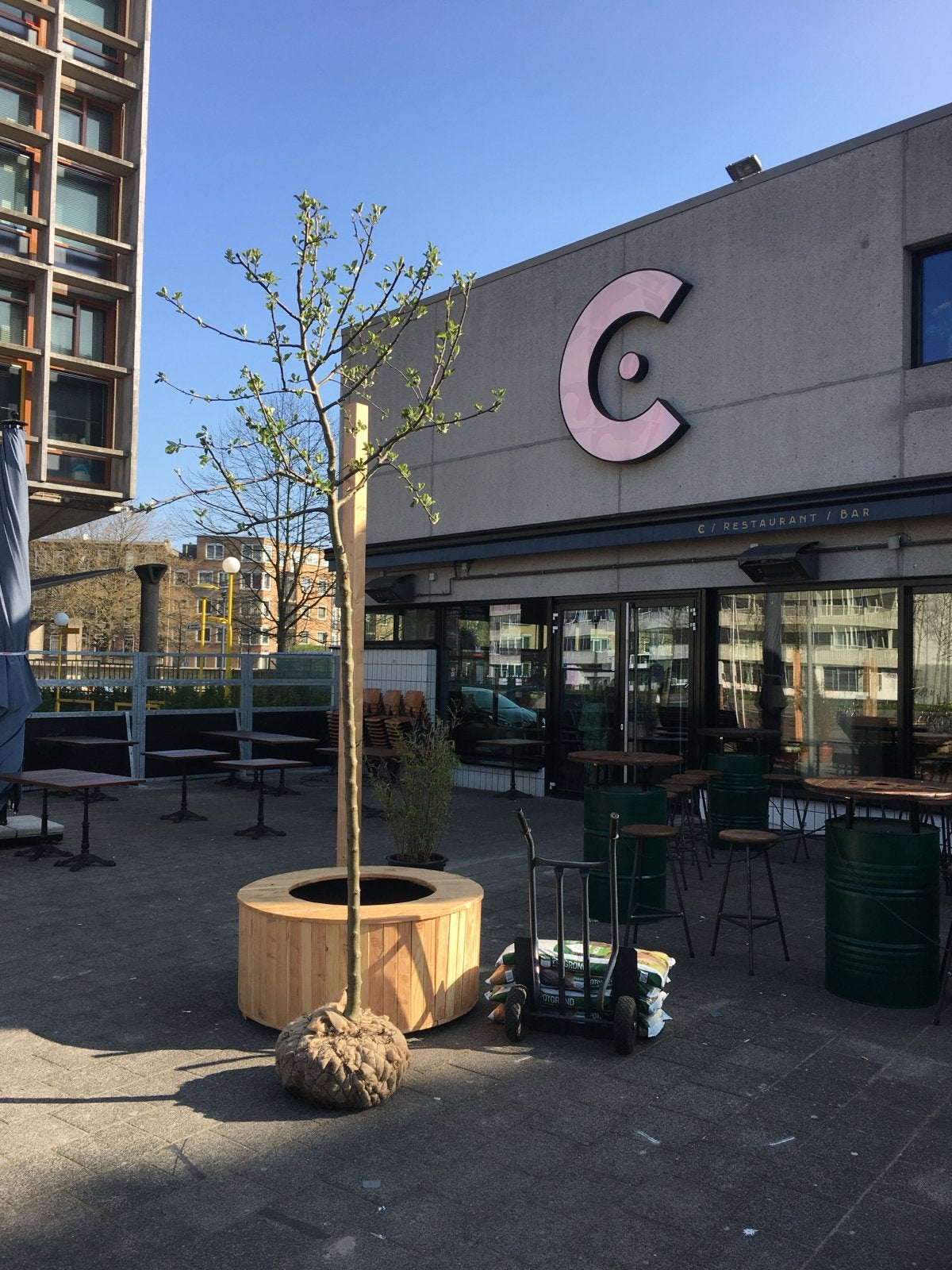 Ronde op maat gemaakte plantenbak met appelboom cyder, Ophalen of Verzenden, Nieuw, Rond, Hout