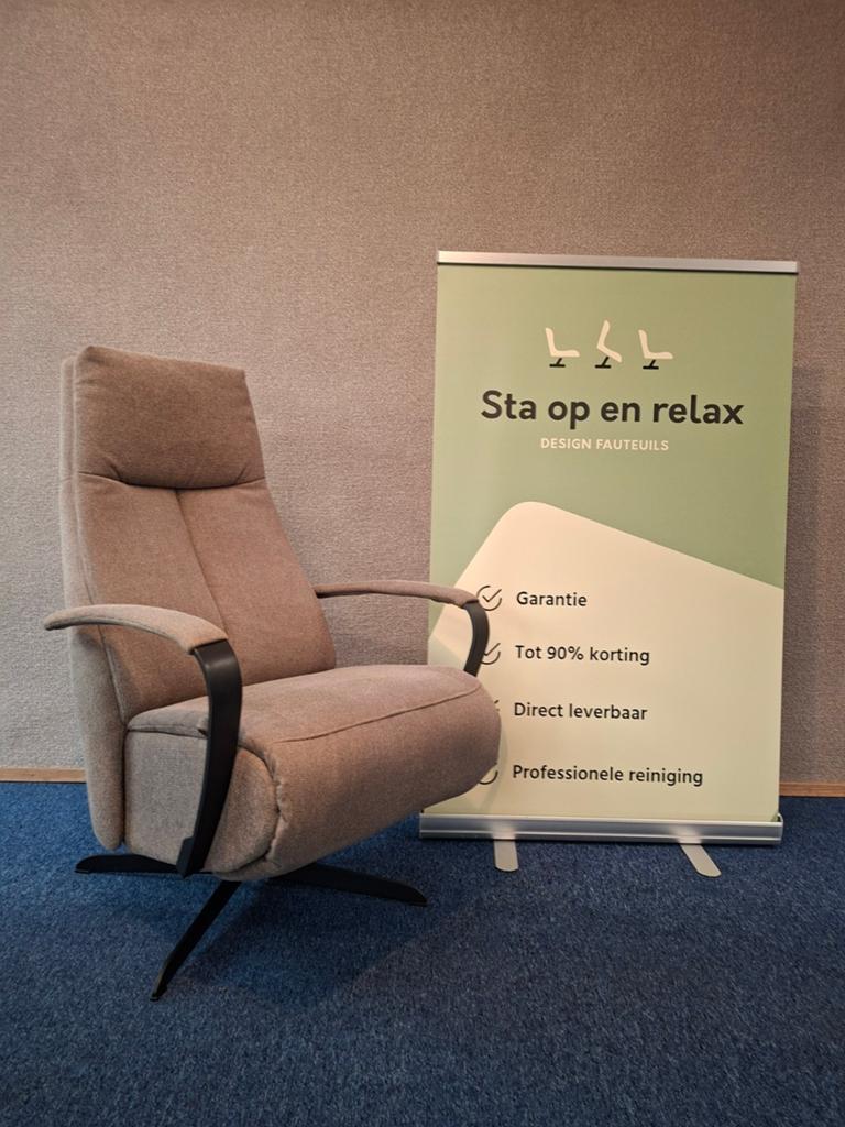 Handmatige relax fauteuil Prominent Zo goed als nieuw !
