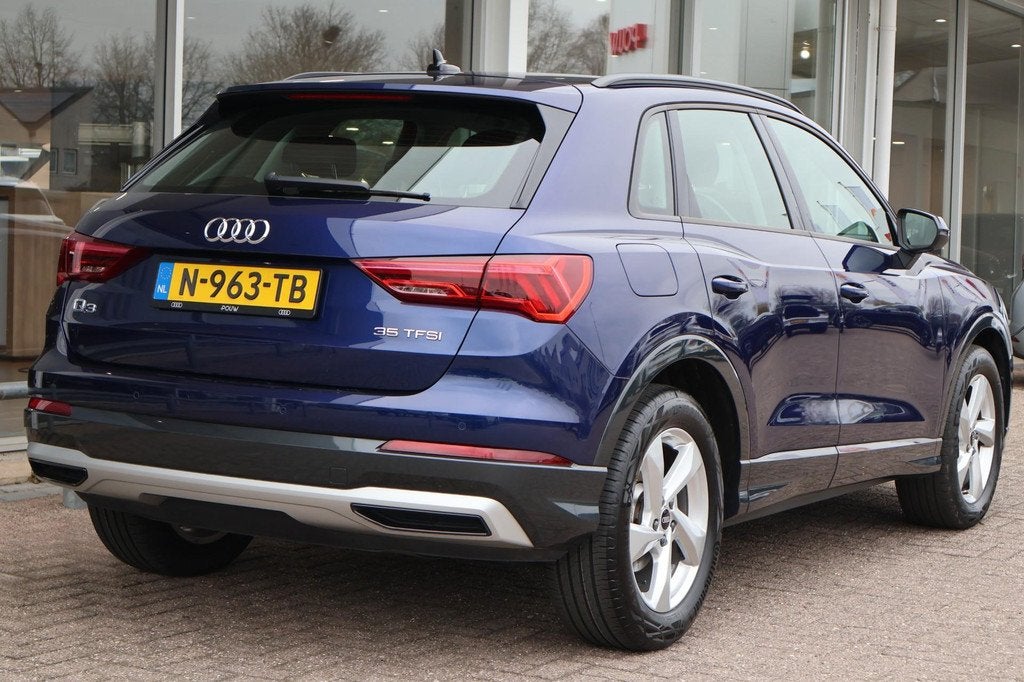 Audi Q3 35 TFSI 150pk S-tronic Advanced Edition | Navigatie, Auto's, 12 maanden, 4 cilinders, Origineel Nederlands, Bedrijf