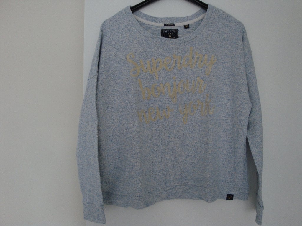 Licht blauwe SUPERDRY trui met zachte witte print. Maat L., Maat 42/44 (L), Ophalen of Verzenden, Zo goed als nieuw, Superdry