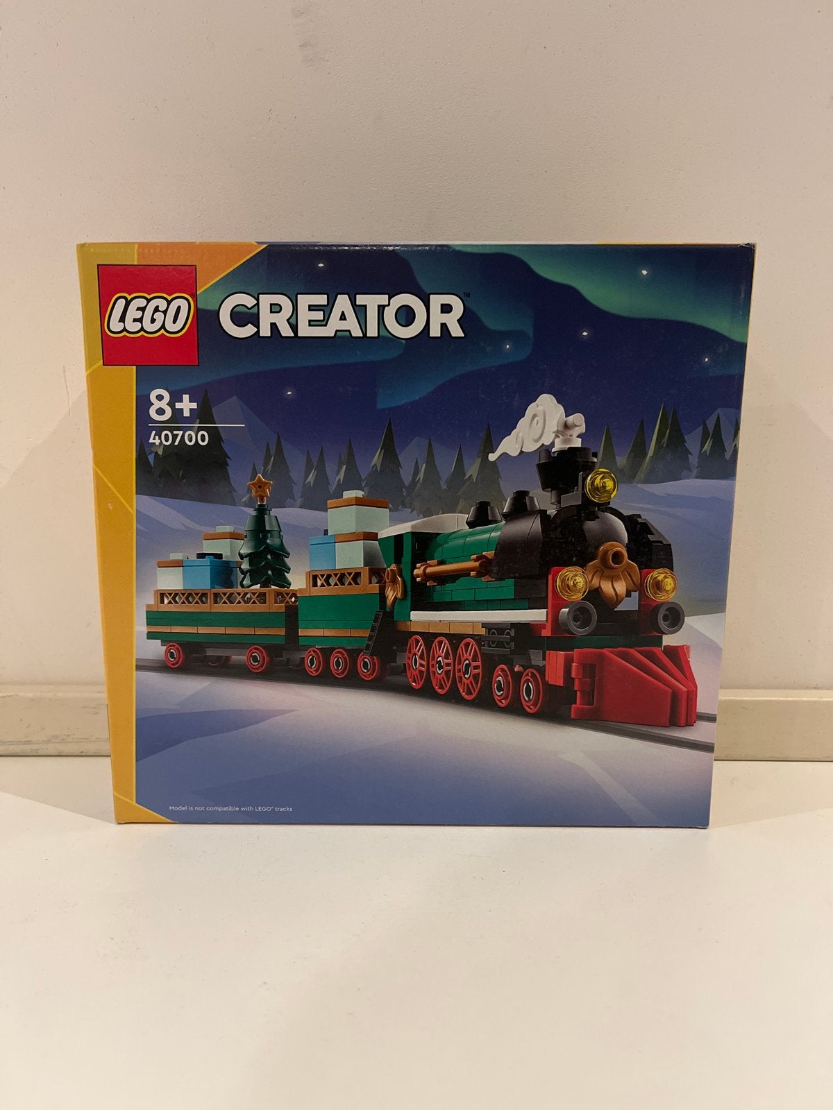 LEGO Creator 40700 Wintertrein - Nieuw en Ongeopend, Lego, Nieuw, Ophalen of Verzenden, Ongeopend/sealed