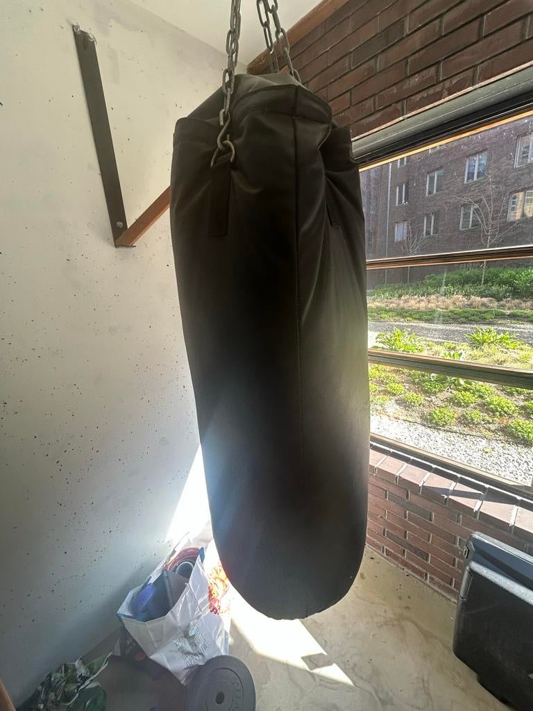 Bokszak BREMSHEY BOXING - Zwart, inclusief ketting, Ophalen, Gebruikt, Bokszak