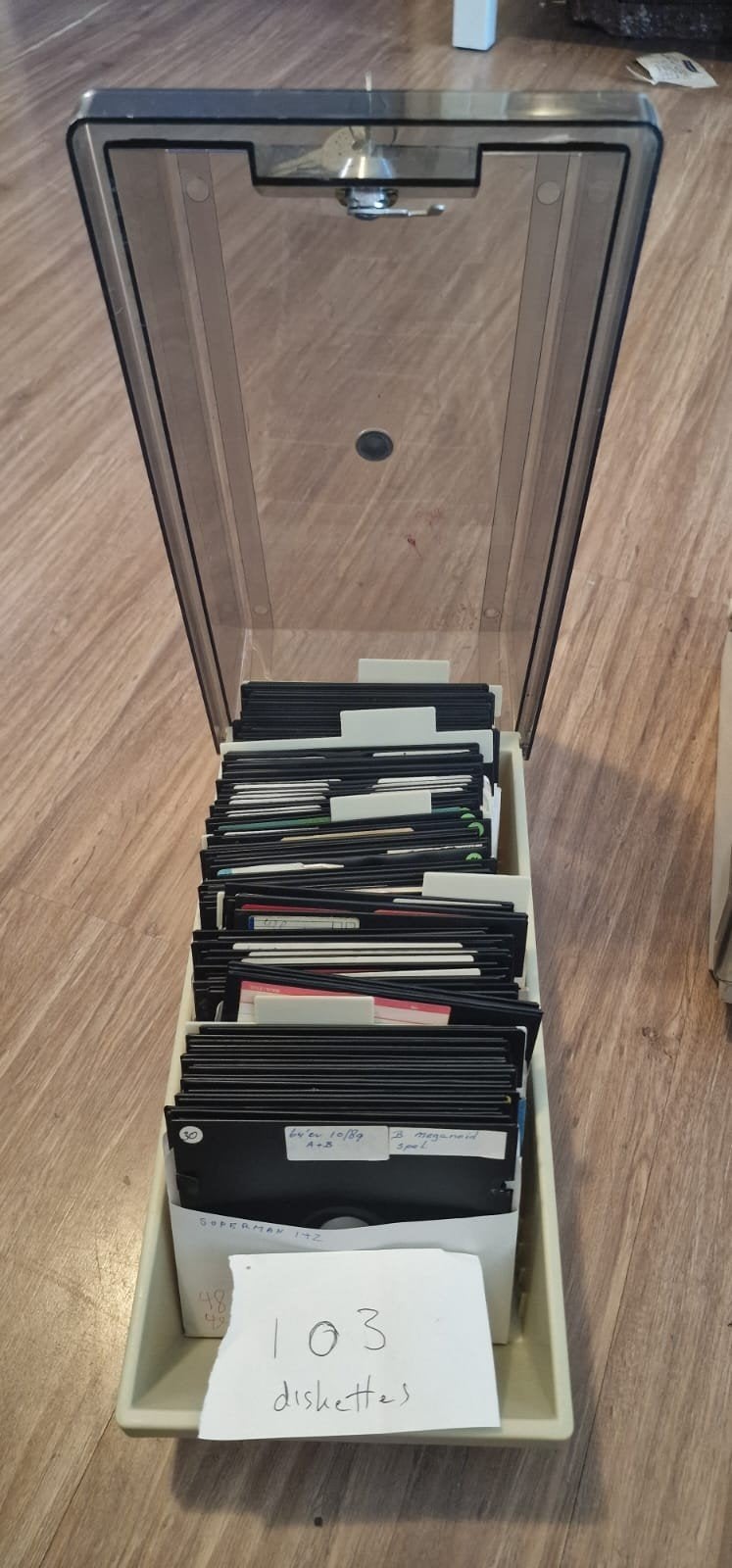 Partij van 103 Commodore 64 diskettes vol met software games, Computers en Software, Vintage Computers, Ophalen of Verzenden, Commodore C 64