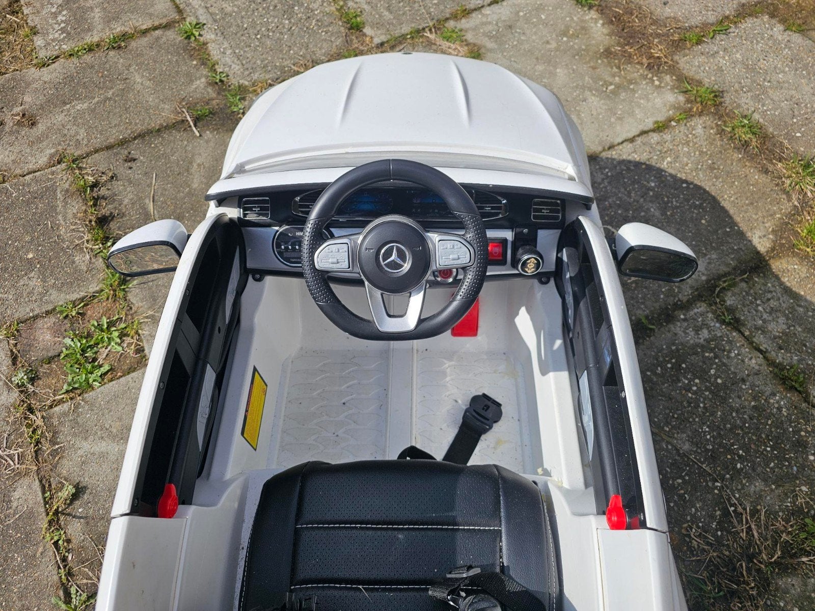 Mercedes op accu, Ophalen, Gebruikt