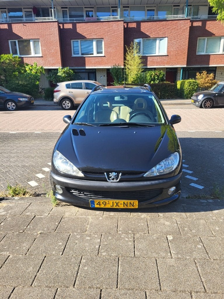 Peugeot 206 1.4 SW X-line 2002, APK 06-2027, leren bekleding, Auto's, Voorwielaandrijving, Beige, 4 cilinders, Zwart