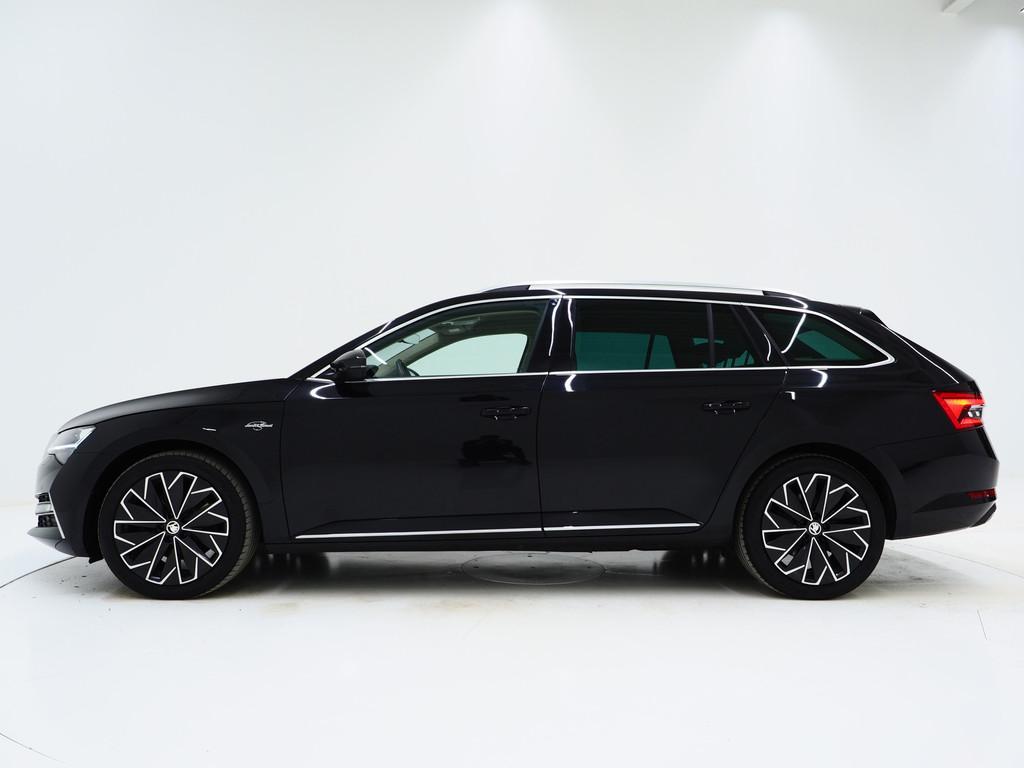 Skoda Superb Combi 1.4 TSI iV Laurin & Klement | Leder | Tre, Gebruikt, 4 cilinders, Zwart, 1709 kg