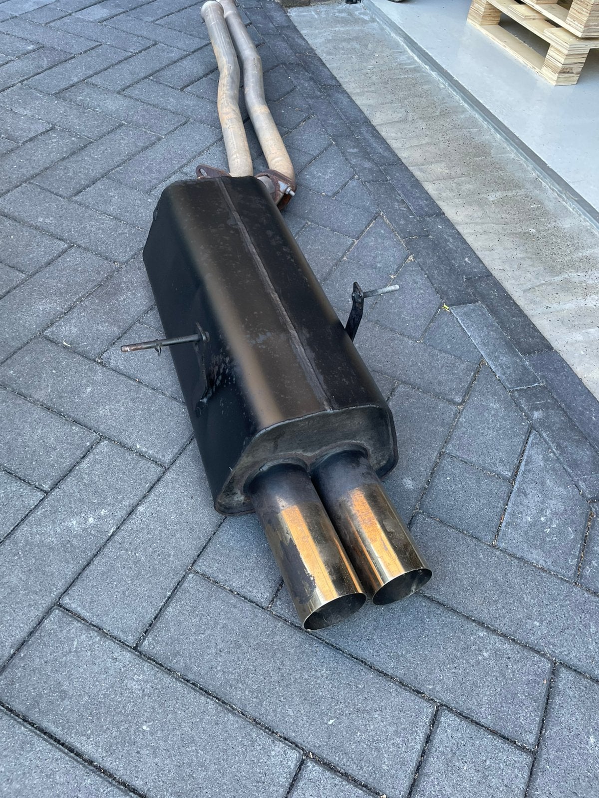 Bmw e36 novus einddemper, Ophalen, BMW