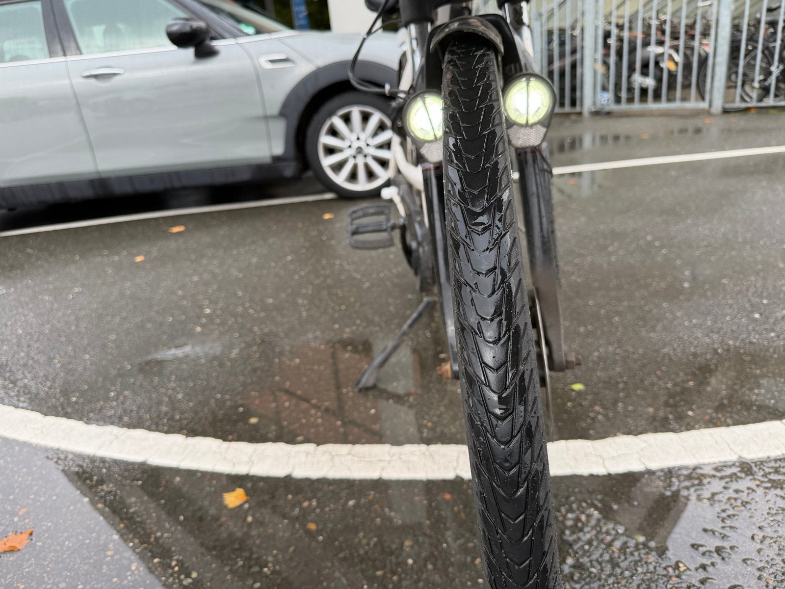 E-bike bezorgfiets - perfecte staat, 2 accu's, 160km bereik, Fietsen en Brommers, Ophalen of Verzenden, Zo goed als nieuw, 50 km per accu of meer