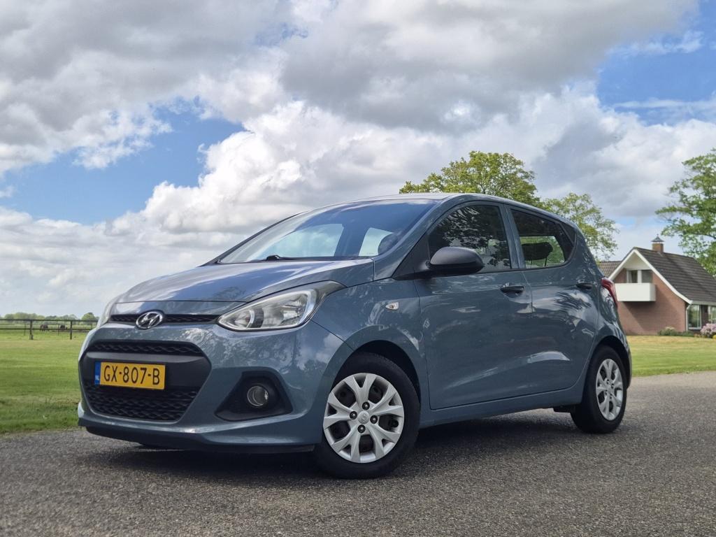 Hyundai i10 1.0i i-Motion (bj 2015), Auto's, Hyundai, Gebruikt, Blauw, Origineel Nederlands, Bedrijf