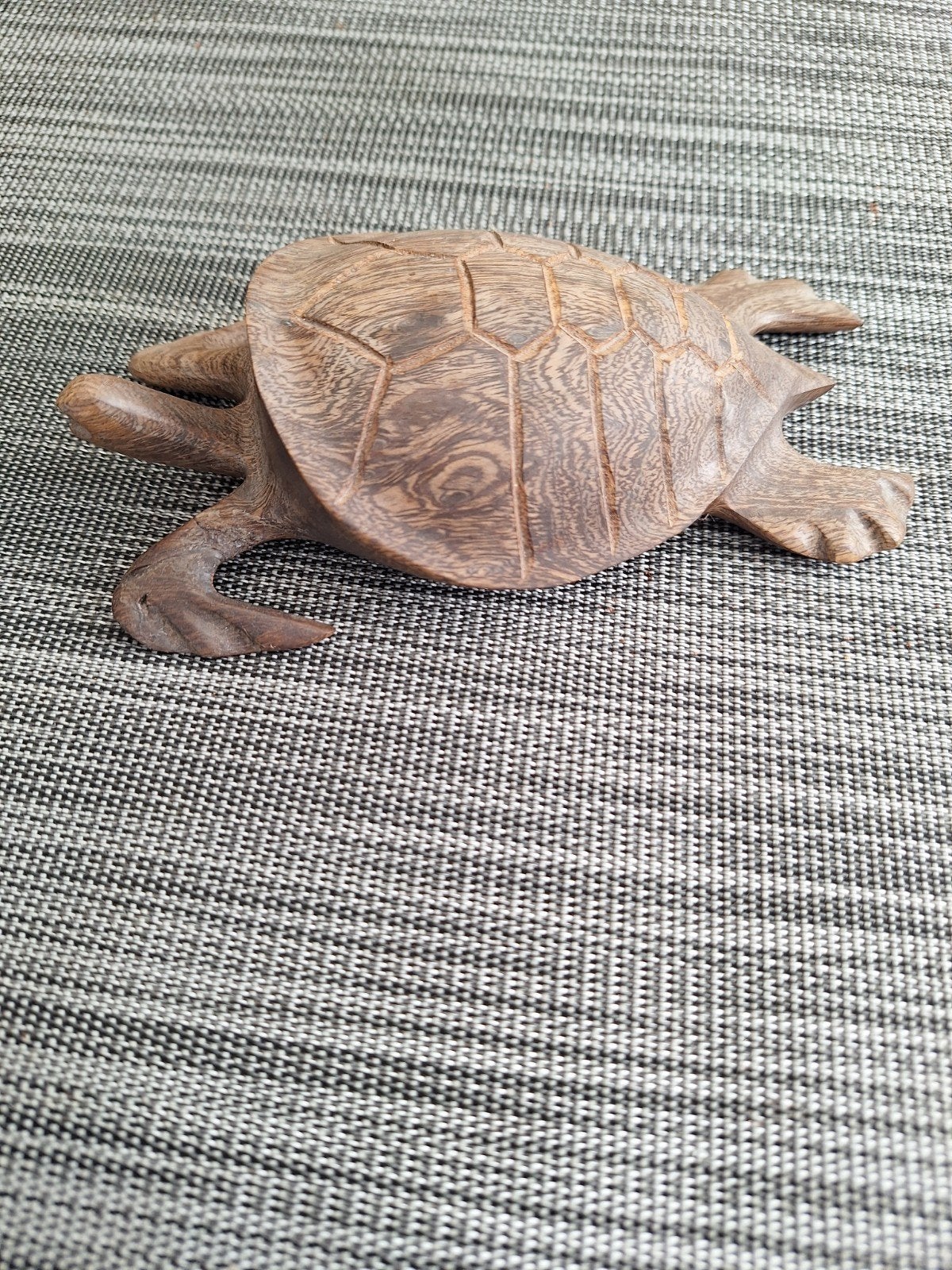 Houten schildpad beeldje - Handgemaakt, Minder dan 20 cm, Ophalen of Verzenden, Handgemaakt, Zeeleven
