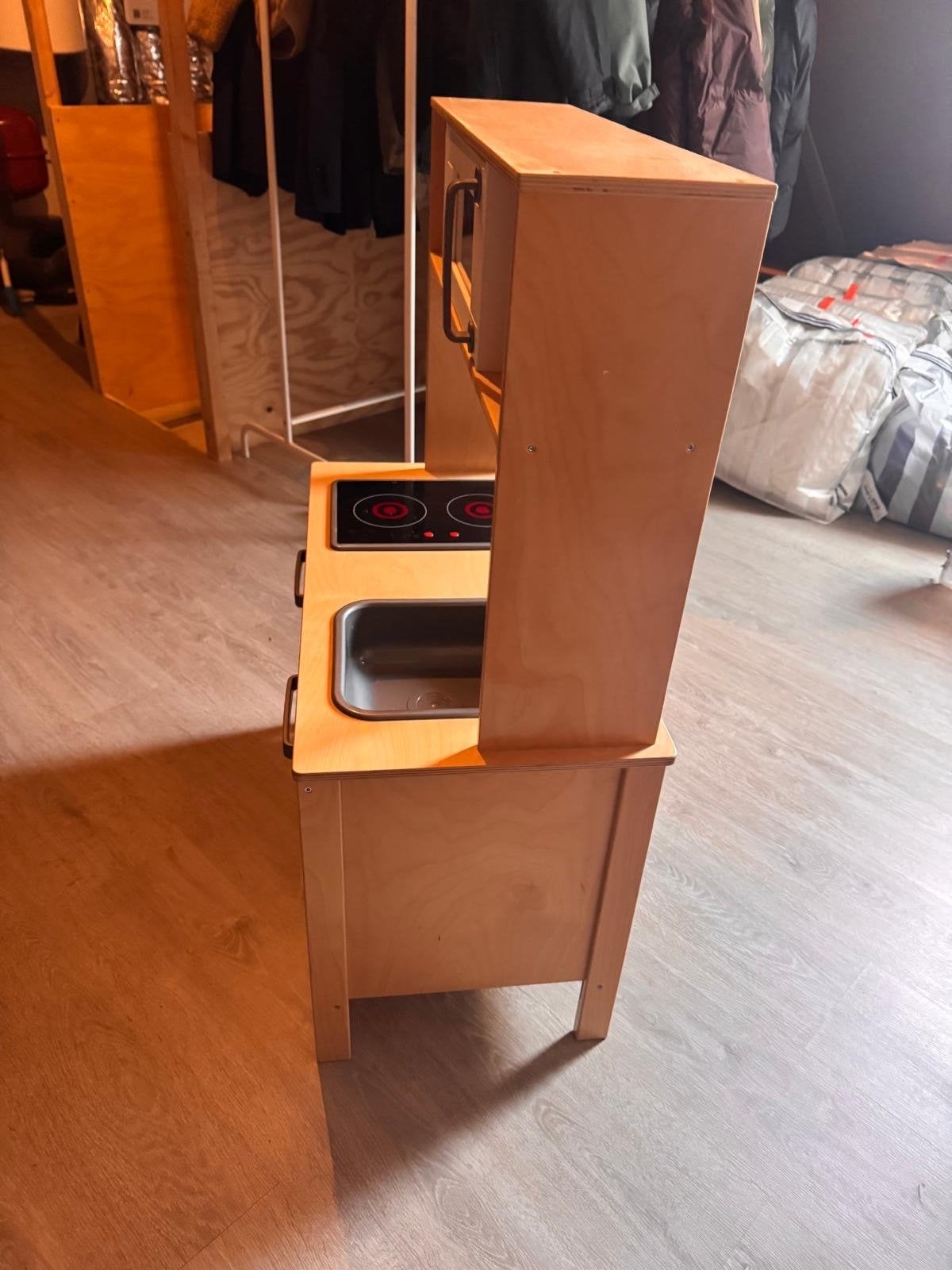 IKEA Speelkeuken met accessoires (pannetjes, bestek), Ophalen, Gebruikt, Hout, Speelkeuken