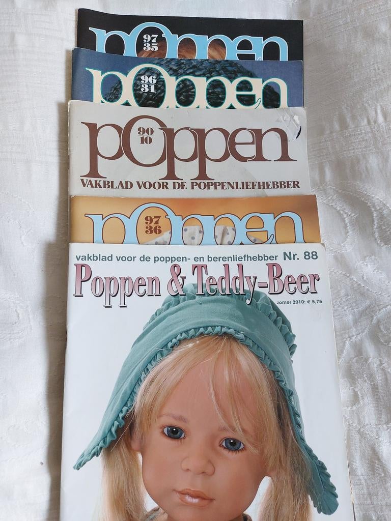 Poppenbladen, Verzamelen, Poppen, Ophalen of Verzenden, Zo goed als nieuw, Pop