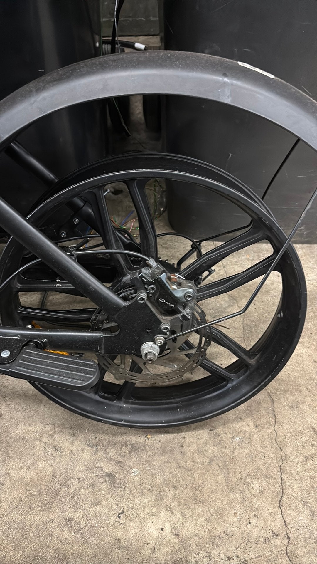 Achtervelg met motor 250watt defect!!, Ophalen of Verzenden, Zo goed als nieuw, Overige typen, 80 kg of meer