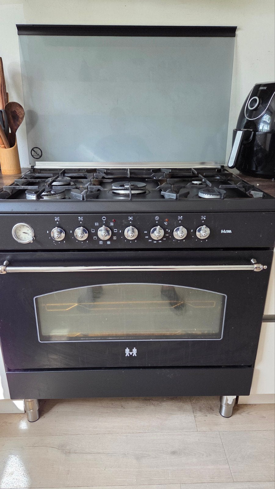 M-System gasfornuis met oven - 90 cm breed, Witgoed en Apparatuur, Fornuizen, Gebruikt, Vrijstaand, Gas, 5 kookzones of meer, 85 tot 90 cm