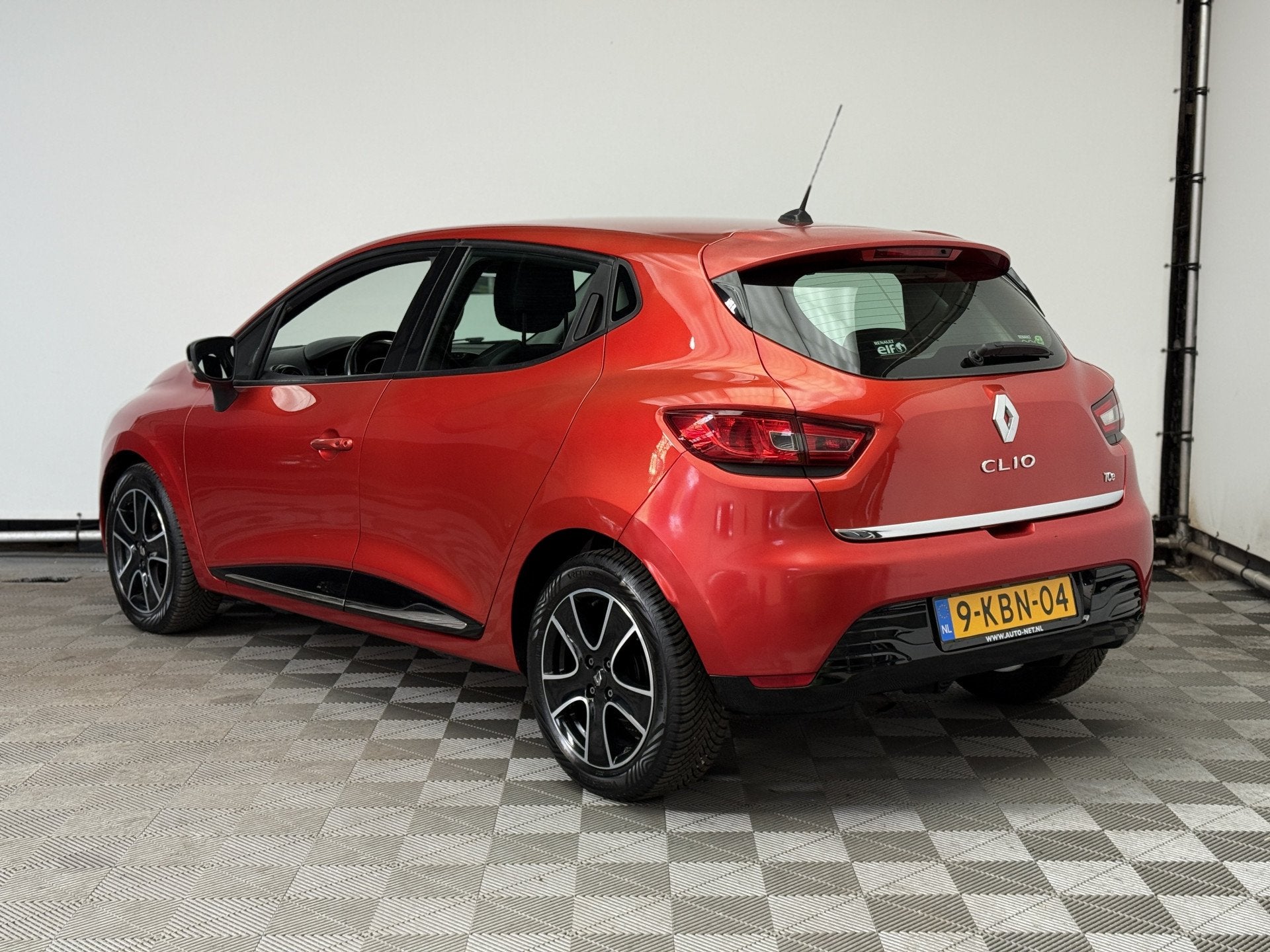 Renault Clio 0.9 TCe ECO Collection 5-drs Navi ECC NL Auto, Voorwielaandrijving, Stof, 540 kg, Met garantie (alle)
