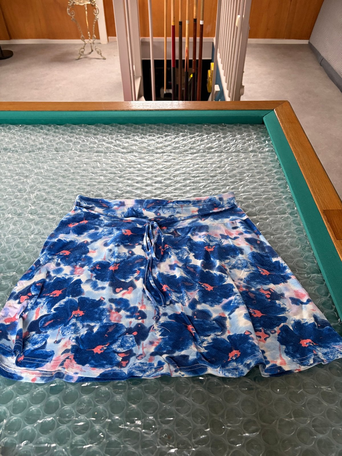Zomerse blauwe bloemetjes rok maat 44, Ophalen of Verzenden, Gedragen, Maat 42/44 (L), Blauw