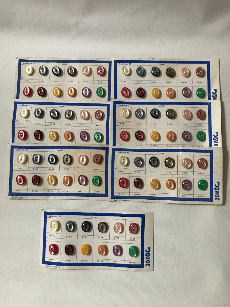 Retro 7 Kaarten met elk 12 knopen Jason Oyster Collection 31, Hobby en Vrije tijd, Ophalen of Verzenden, Nieuw, Knoop of Knopen
