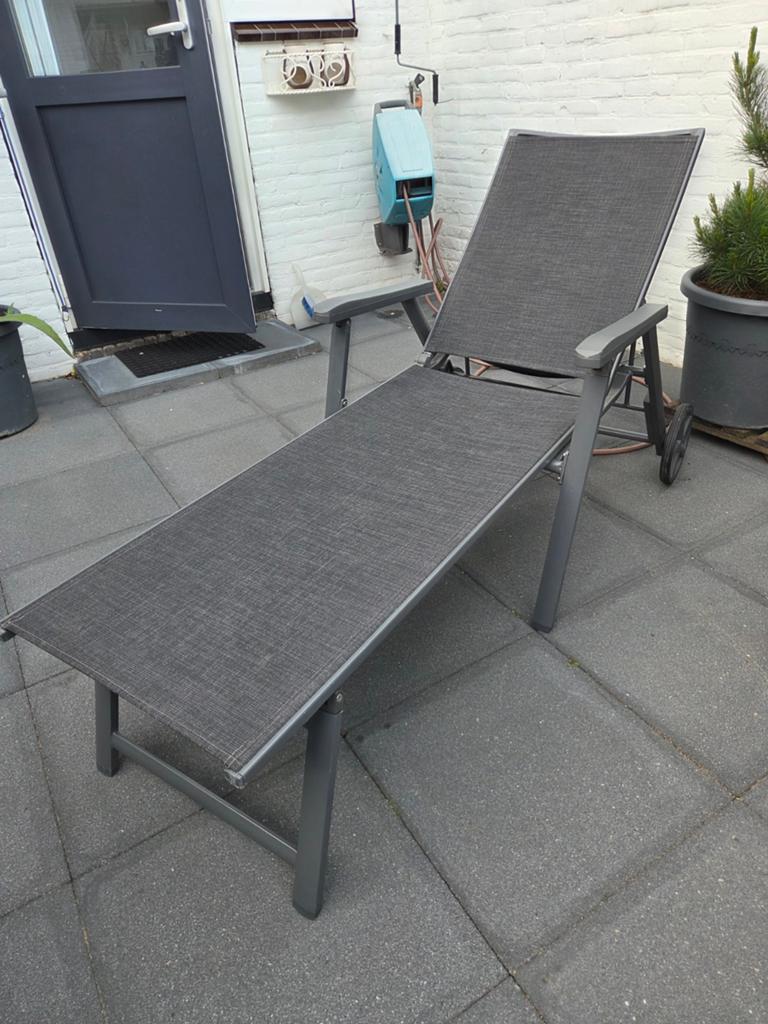Te koop    Tuinbank ligstoel  met doos, Ophalen, Nieuw