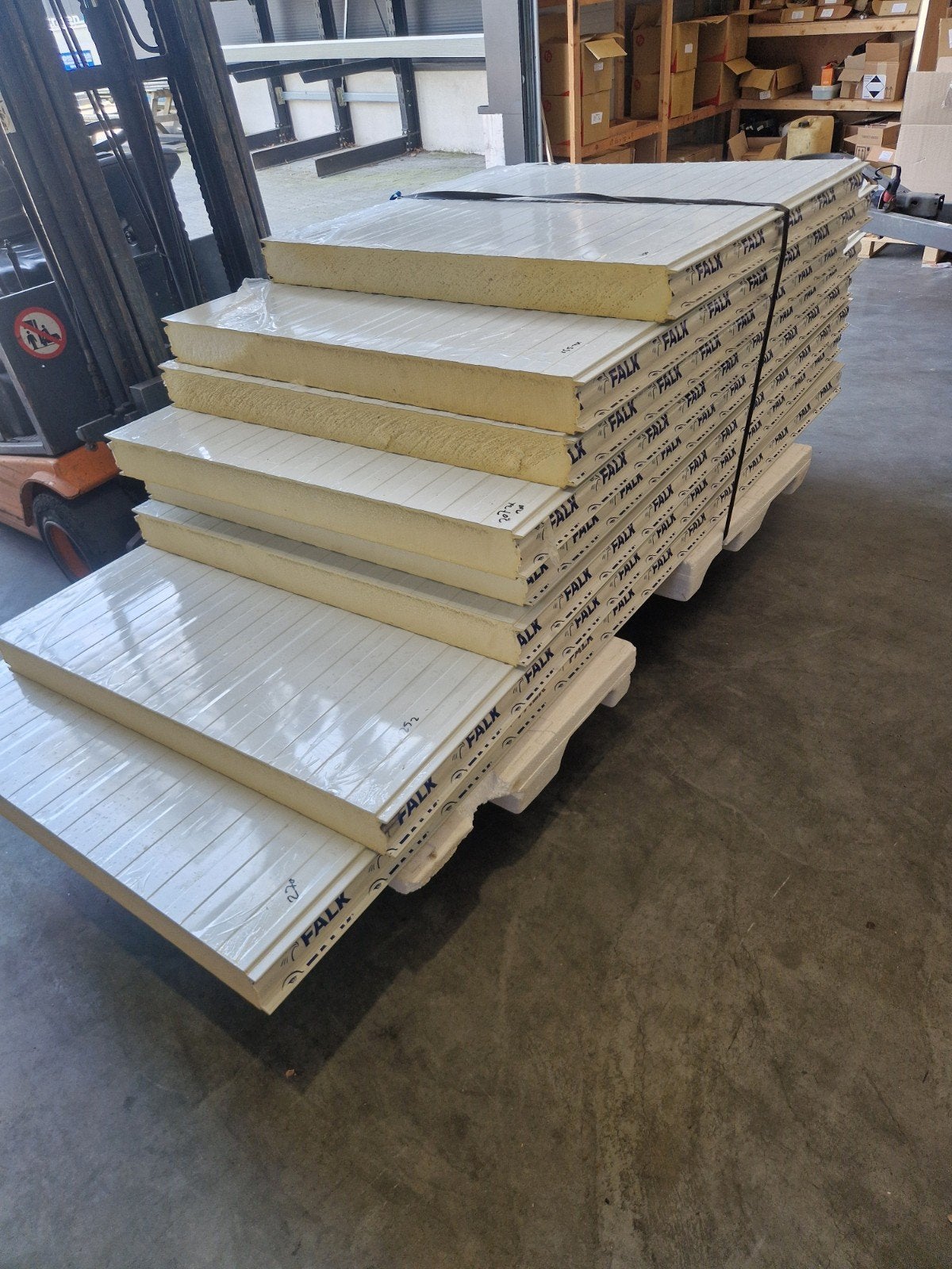 Binnenwand sandwichpaneel NIEUW!! 100mm pir isolatie, Doe-het-zelf en Verbouw, Platen en Panelen, Ophalen