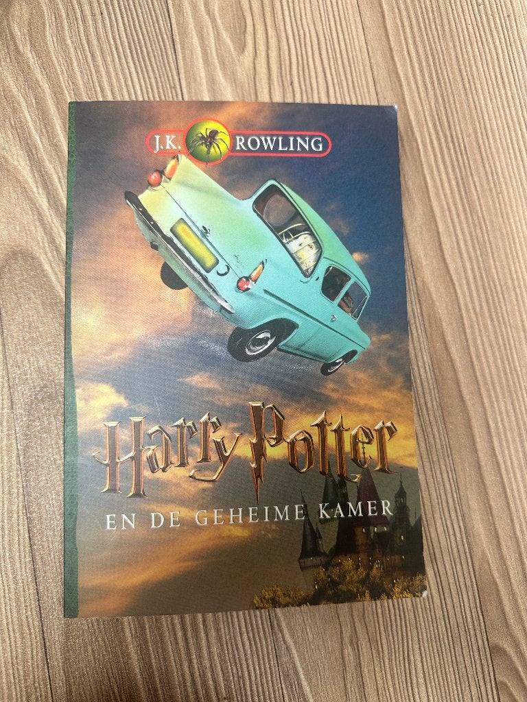 Harry Potter boeken De steen der wijzen + De geheime kamer, Ophalen of Verzenden, Zo goed als nieuw, Boek of Poster