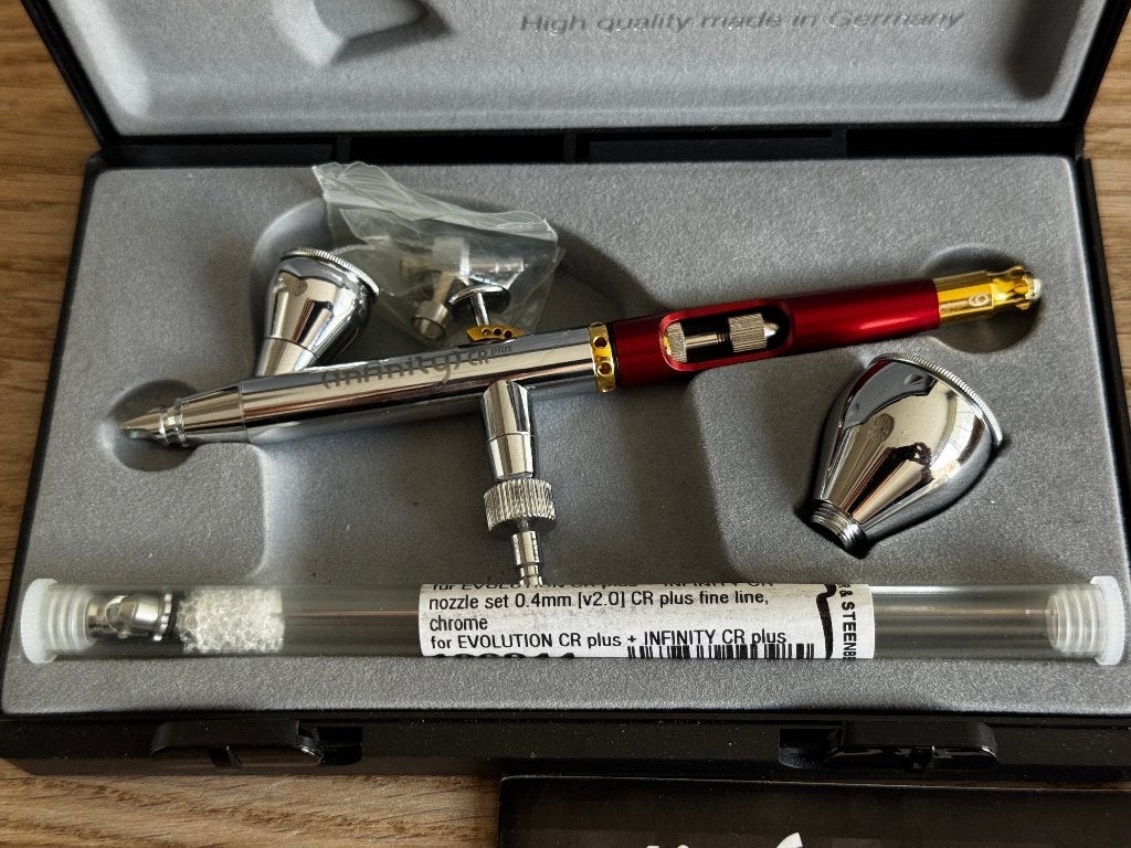 Harder & Steenbeck Infinity CR Plus Two in One -Airbrush set, Ophalen of Verzenden, Zo goed als nieuw, Airbrush en Toebehoren